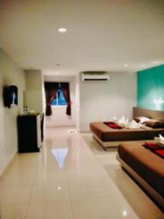 Hotel P.F Mansion à Plage de Chaweng Extérieur photo